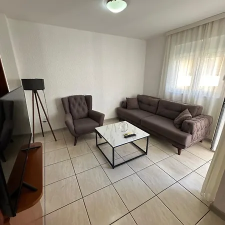Apartment Spacious One Bedroom Dia